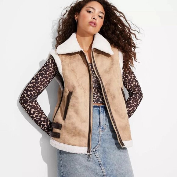 wild fable Jackets & Blazers - brand new Size XXL Wild Fable Women's IVORY Faux Shearling Vest Sueded Finish